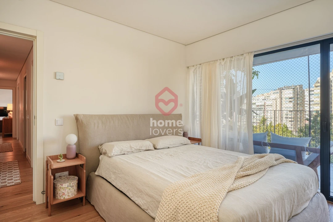 Apartamento T3 para Venda em Oeiras e São Julião da Barra, Paço de Arcos e Caxias Foto 28