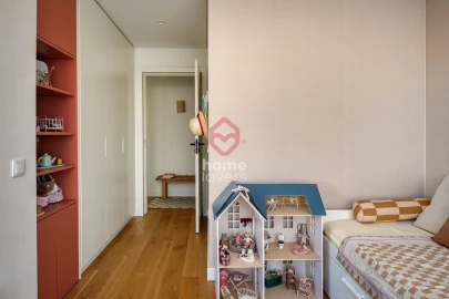 Apartamento T3 para Venda em Oeiras e São Julião da Barra, Paço de Arcos e Caxias
