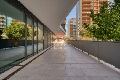 Apartamento T3 para Venda em Oeiras e São Julião da Barra, Paço de Arcos e Caxias
