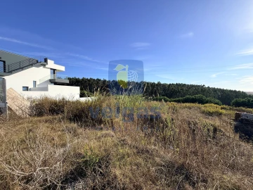 Moradia T4 para Venda em Atouguia da Baleia