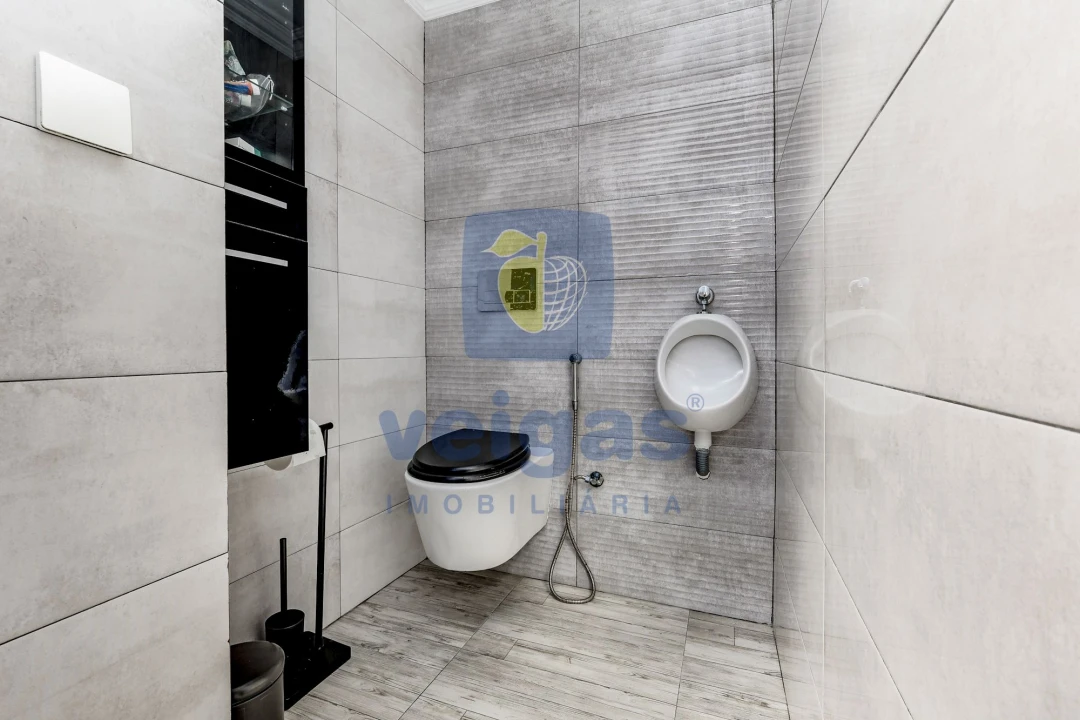 Apartamento T4 para Venda em Agualva e Mira-Sintra Foto 21