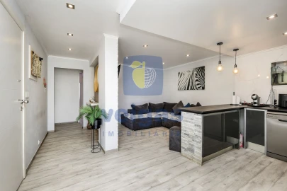 Apartamento T4 para Venda em Agualva e Mira-Sintra