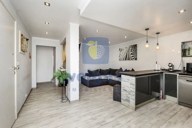 Apartamento T4 para Venda em Agualva e Mira-Sintra Foto 8
