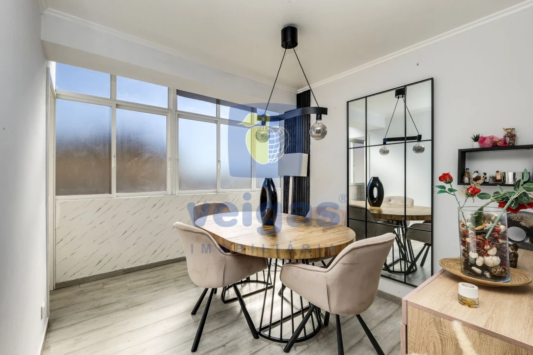 Apartamento T4 para Venda em Agualva e Mira-Sintra Foto 5