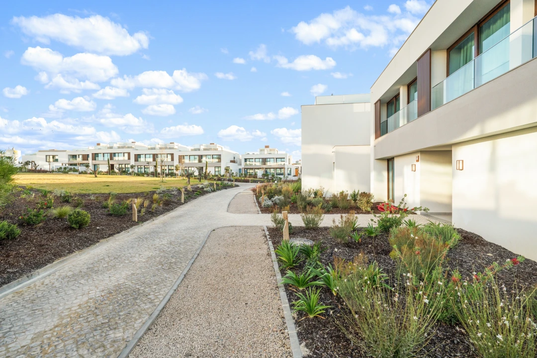 Apartamento T3 para Venda em Porto Covo Foto 23