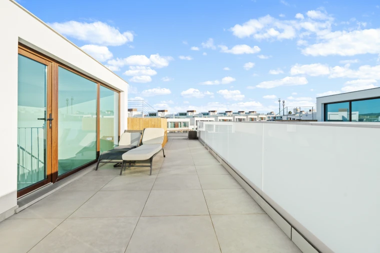 Apartamento T3 para Venda em Porto Covo Foto 3