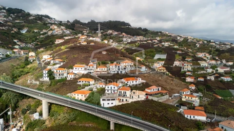Moradia T3 para Venda em Camara de Lobos