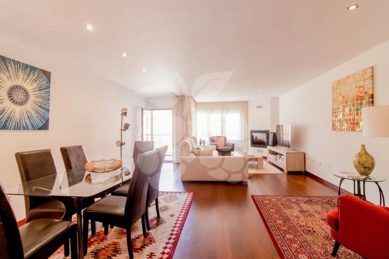 Apartamento T4 para Venda em Cascais e Estoril Foto 6
