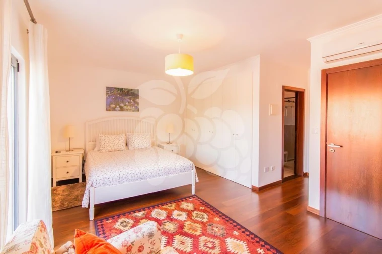 Apartamento T4 para Venda em Cascais e Estoril Foto 35