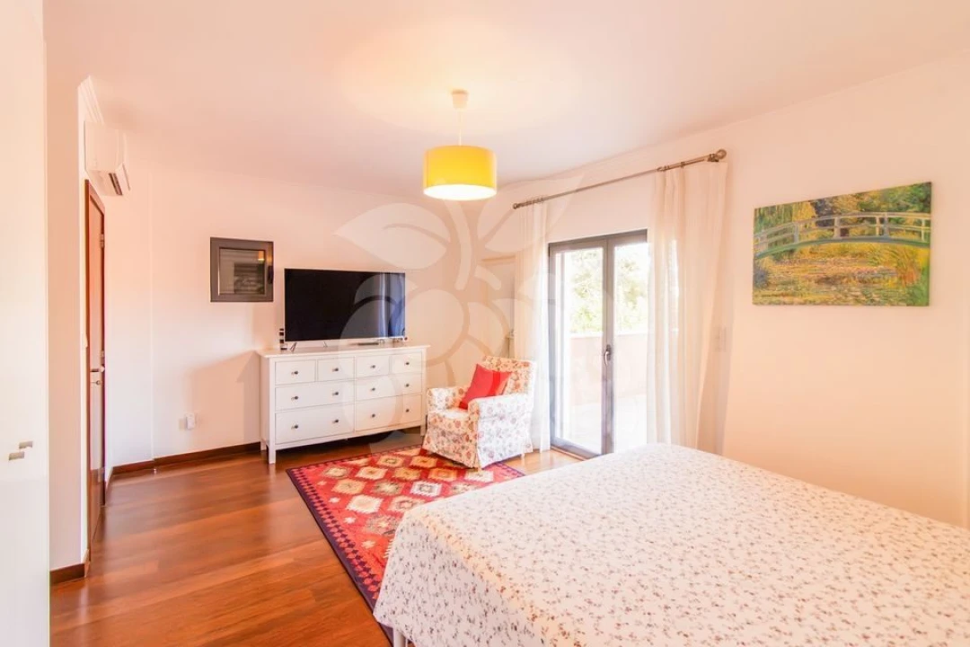 Apartamento T4 para Venda em Cascais e Estoril Foto 38