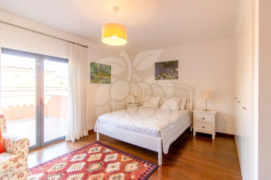 Apartamento T4 para Venda em Cascais e Estoril Foto 36