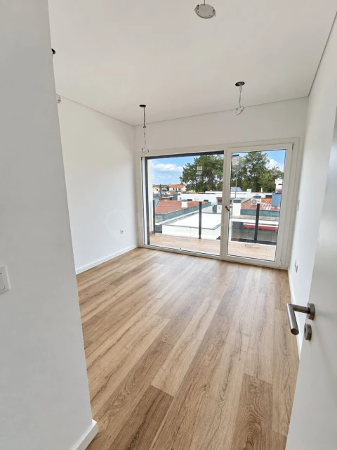 Moradia T4 para Venda em Amora