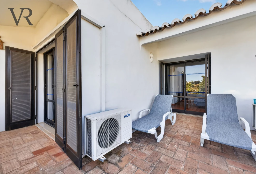 Apartamento T2 para Venda em Albufeira e Olhos de Água Foto 19