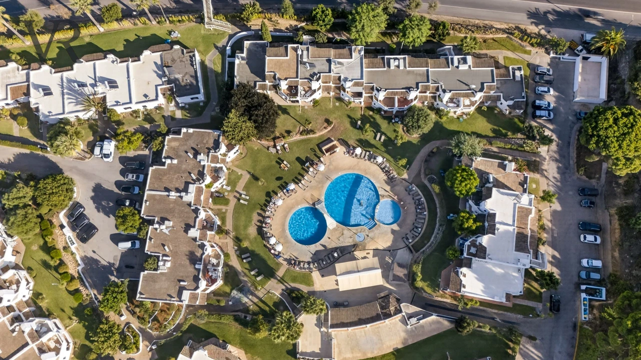 Apartamento T2 para Venda em Albufeira e Olhos de Água Foto 27