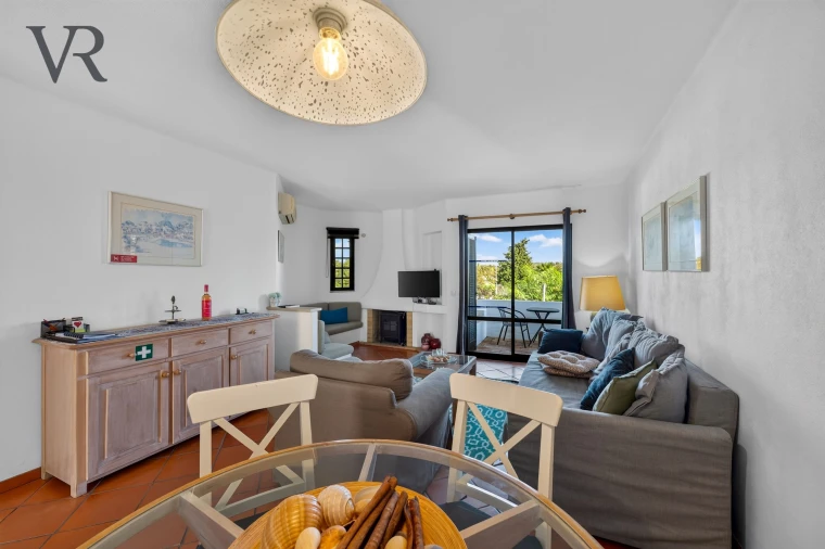 Apartamento T2 para Venda em Albufeira e Olhos de Água Foto 7