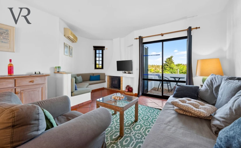Apartamento T2 para Venda em Albufeira e Olhos de Água Foto 5