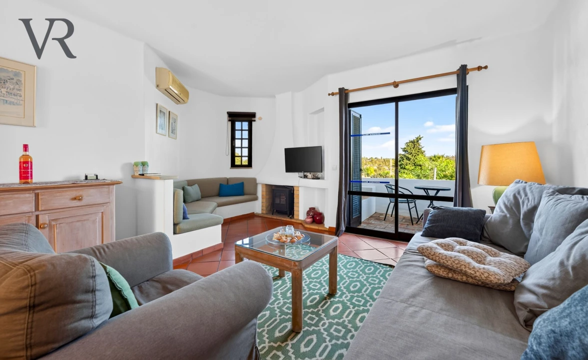 Apartamento T2 para Venda em Albufeira e Olhos de Água Foto 5