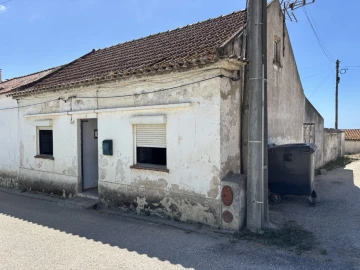 Moradia T2 para Venda em Lourinhã e Atalaia