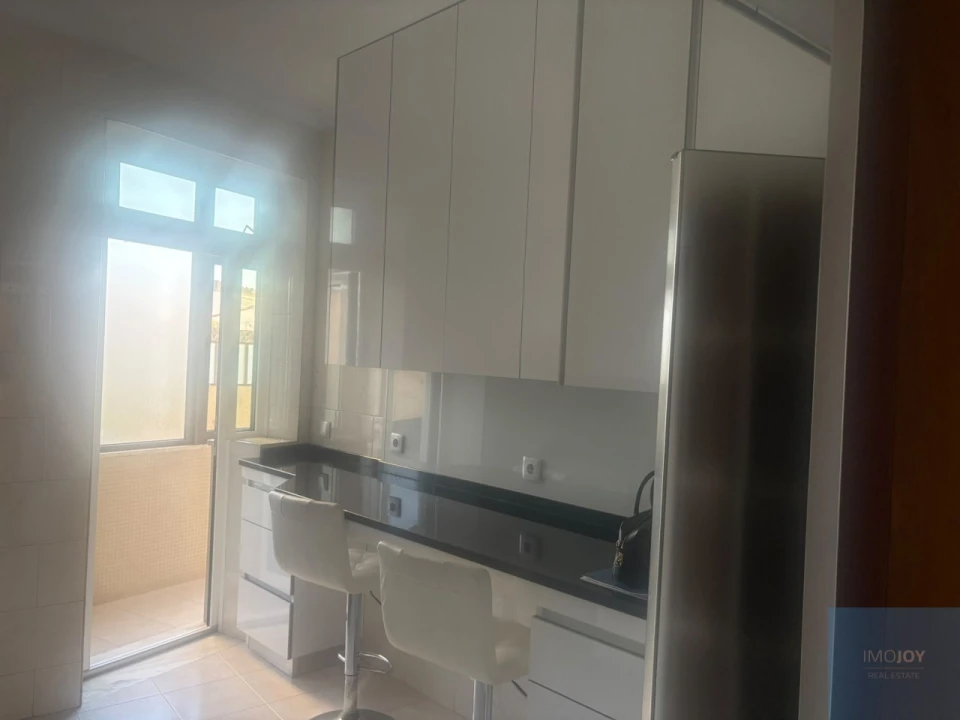 Apartamento T2 para Venda em Cedofeita, Santo Ildefonso, Sé, Miragaia, São Nicolau e Vitória Foto 6