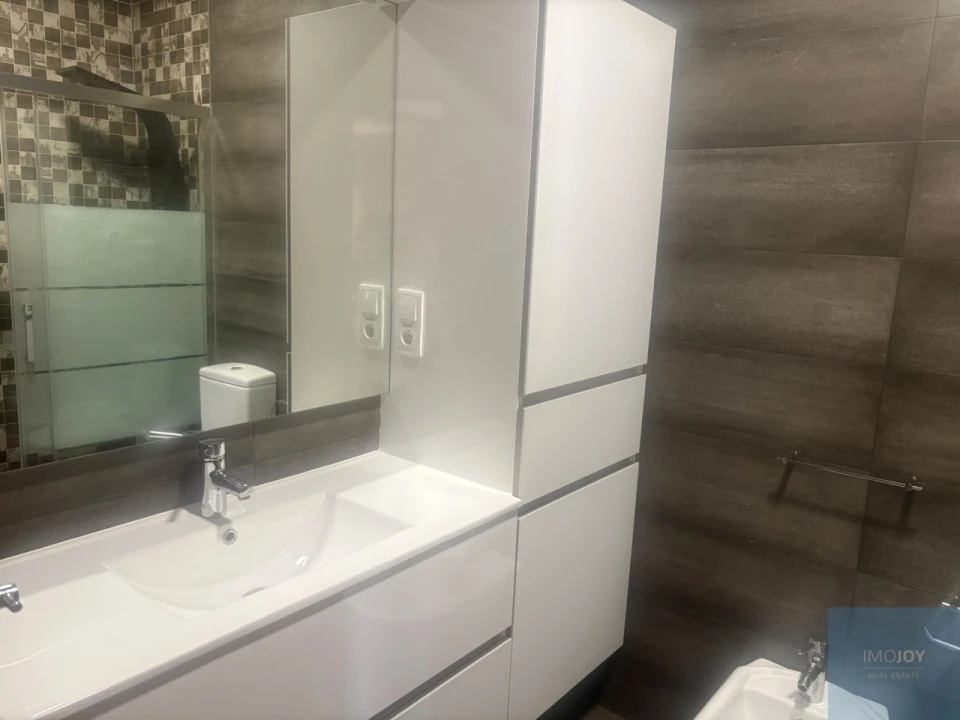 Apartamento T2 para Venda em Cedofeita, Santo Ildefonso, Sé, Miragaia, São Nicolau e Vitória Foto 23