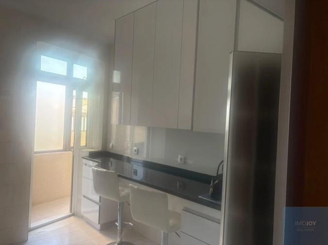 Apartamento T2 para Venda em Cedofeita, Santo Ildefonso, Sé, Miragaia, São Nicolau e Vitória Foto 6
