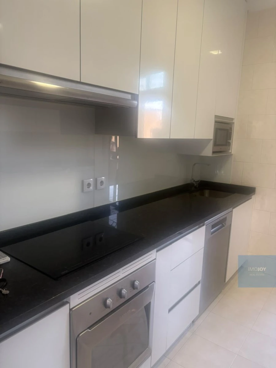 Apartamento T2 para Venda em Cedofeita, Santo Ildefonso, Sé, Miragaia, São Nicolau e Vitória Foto 9