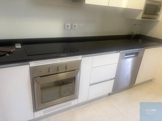 Apartamento T2 para Venda em Cedofeita, Santo Ildefonso, Sé, Miragaia, São Nicolau e Vitória Foto 13