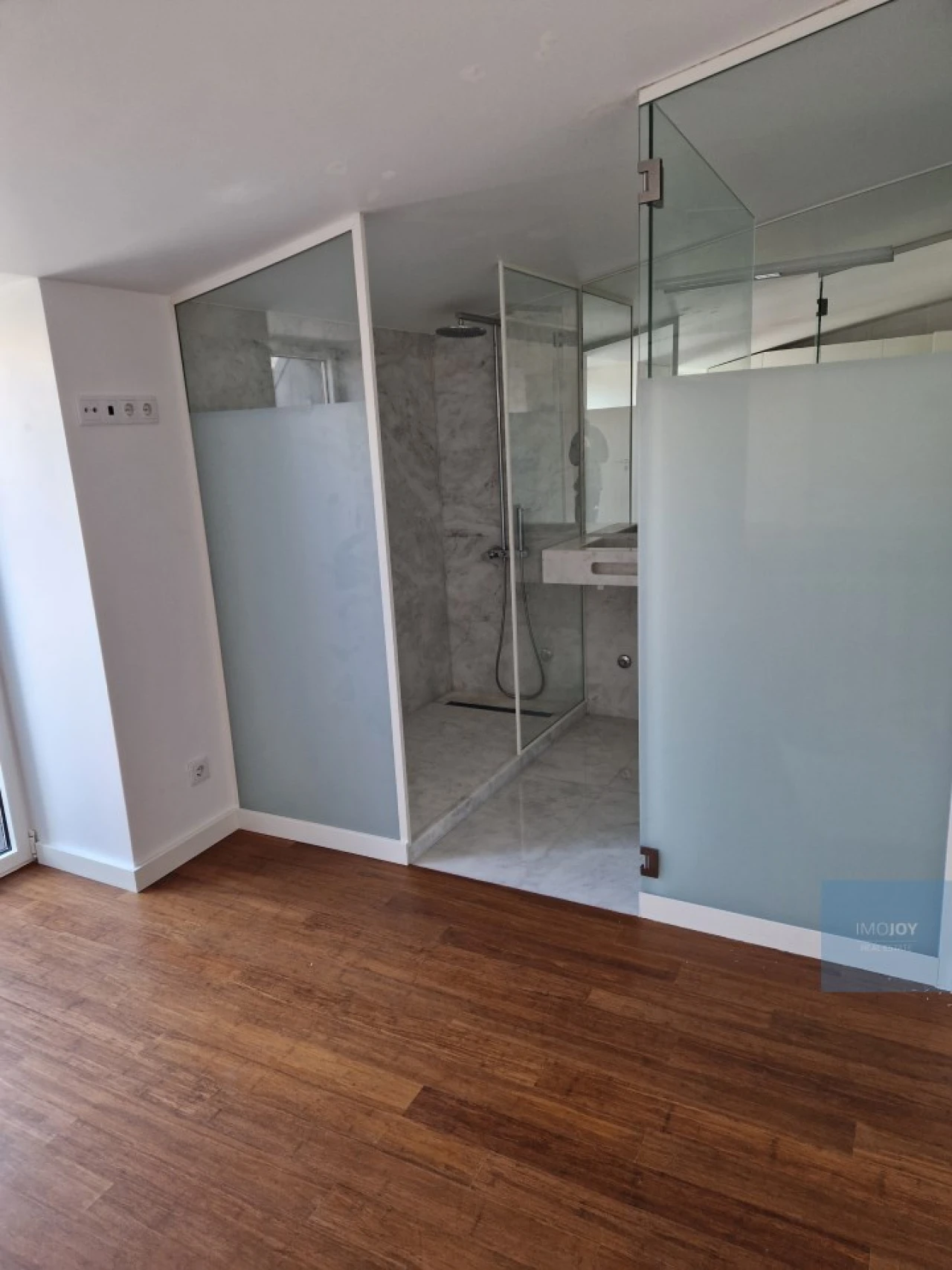 Apartamento T3 para Venda em Arroios Foto 12