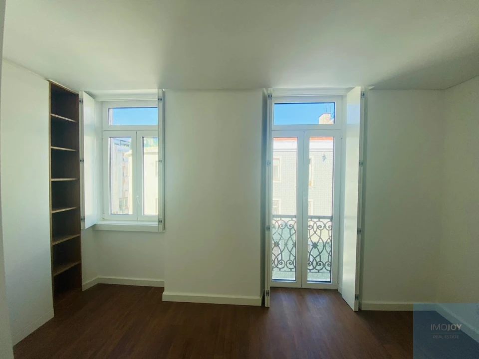Apartamento T2 para Venda em Arroios Foto 10