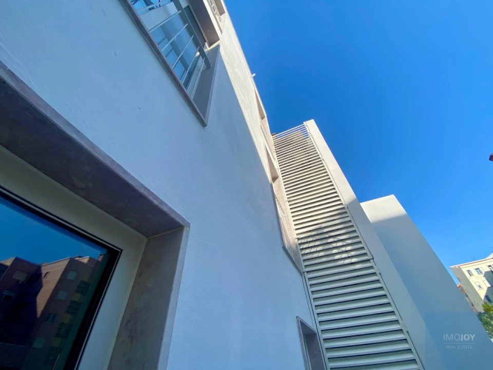 Apartamento T2 para Venda em Arroios Foto 14