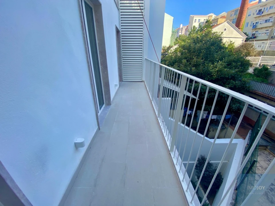 Apartamento T2 para Venda em Arroios Foto 15
