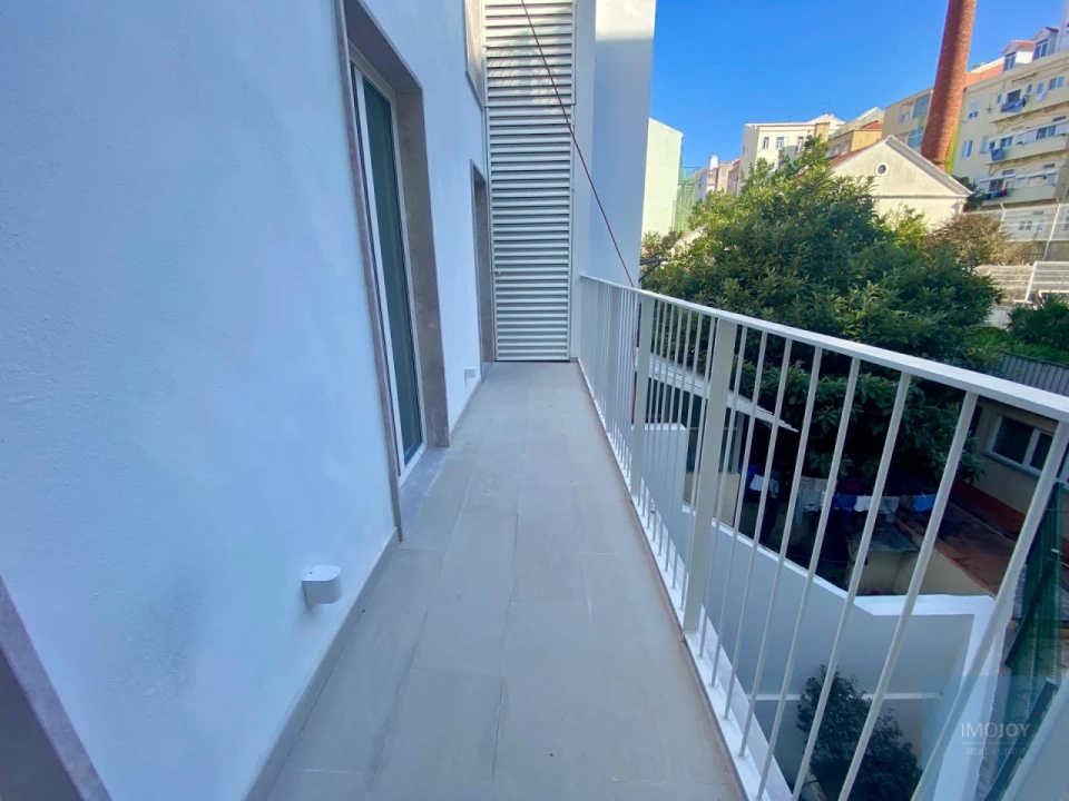 Apartamento T2 para Venda em Arroios Foto 16