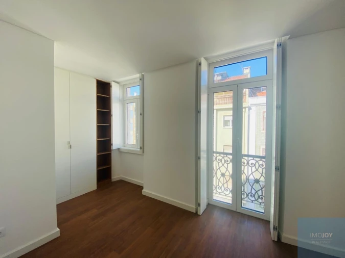 Apartamento T2 para Venda em Arroios Foto 8