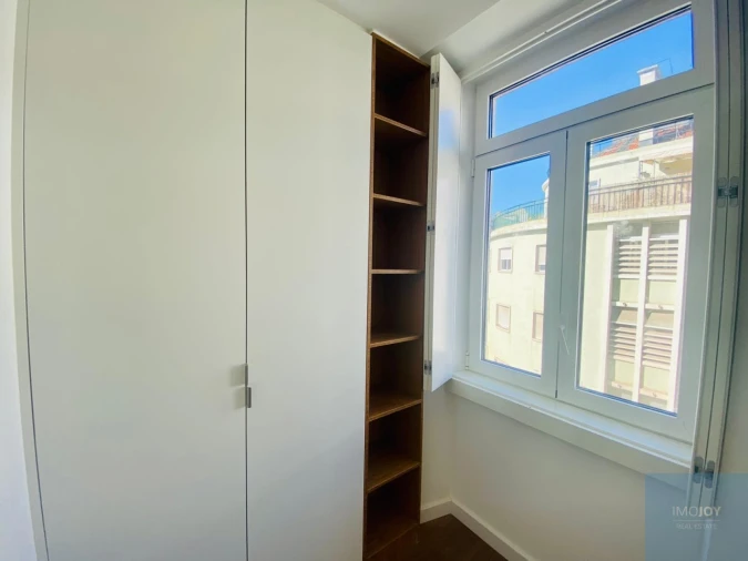 Apartamento T2 para Venda em Arroios Foto 9