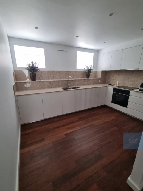 Apartamento T3 para Venda em Arroios