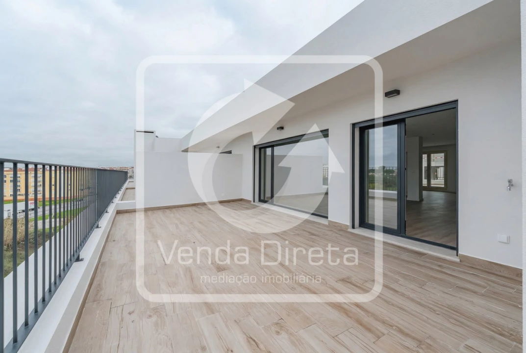 Apartamento T4 para Venda em Montijo e Afonsoeiro Foto 16