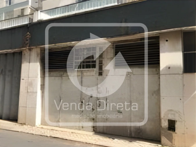 Garagem para Venda em São Domingos de Benfica Foto 3