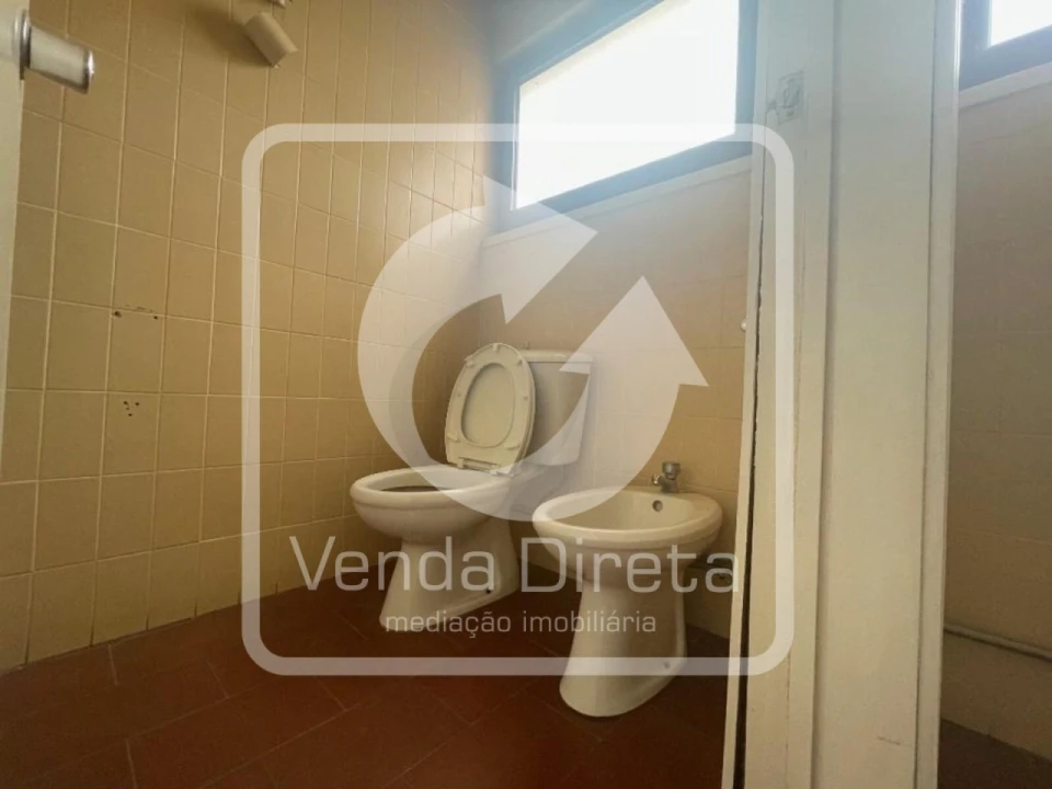 Escritório para Venda em Aguiar da Beira e Coruche Foto 30