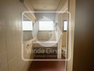 Escritório para Venda em Aguiar da Beira e Coruche