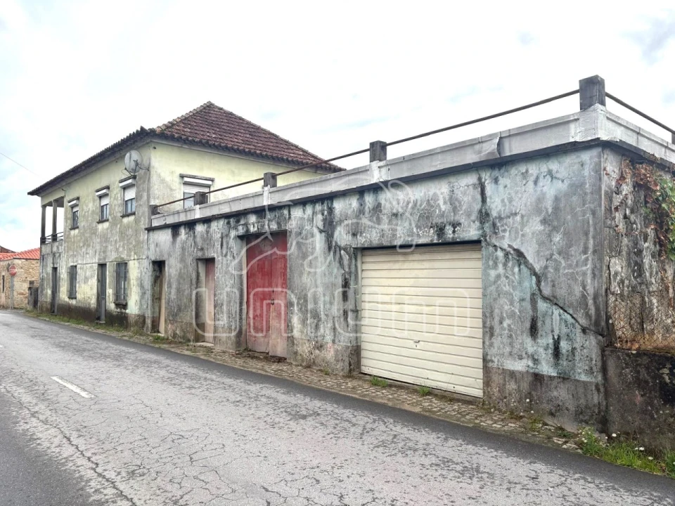 Moradia T5 para Venda em Barroselas e Carvoeiro Foto 2