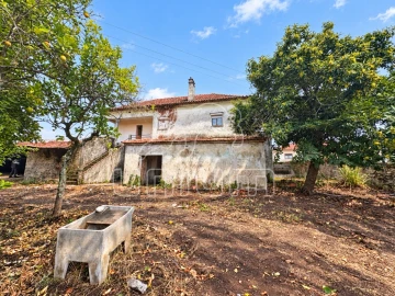 Moradia T5 para Venda em Barroselas e Carvoeiro
