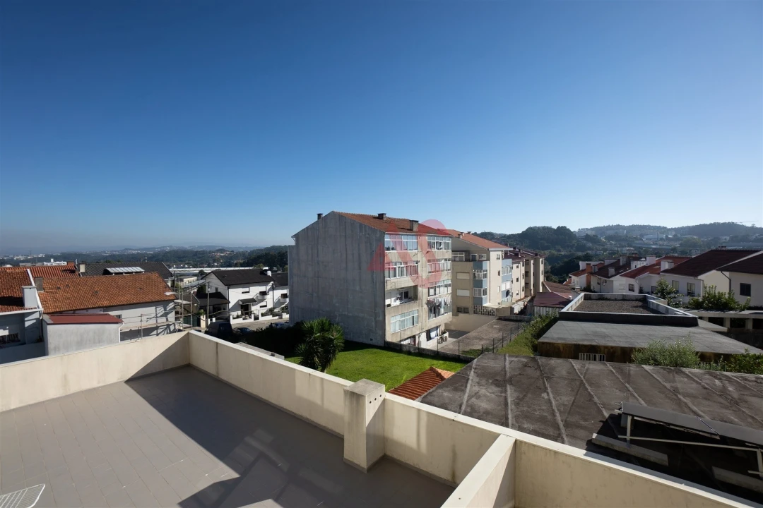 Apartamento T3 para Venda em Vilar de Andorinho Foto 9
