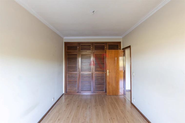 Apartamento T3 para Venda em Vilar de Andorinho Foto 20