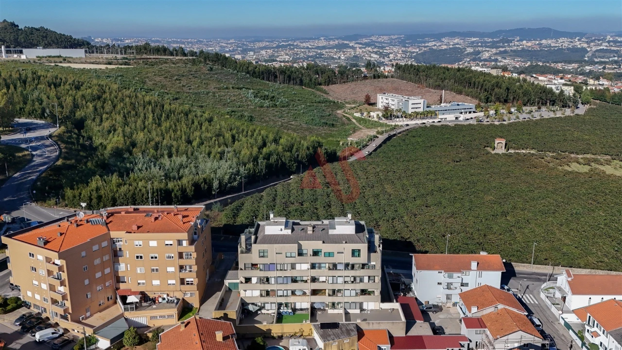 Apartamento T3 para Venda em Vilar de Andorinho Foto 31