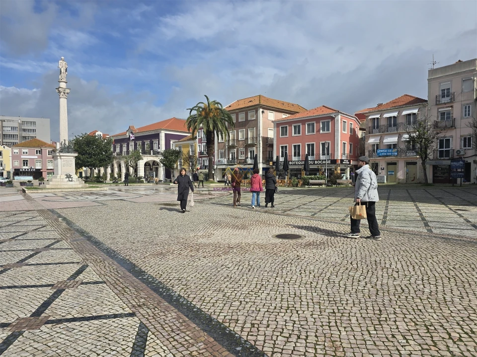 Loja para Arrendamento em União das Freguesias de Setúbal Foto 17