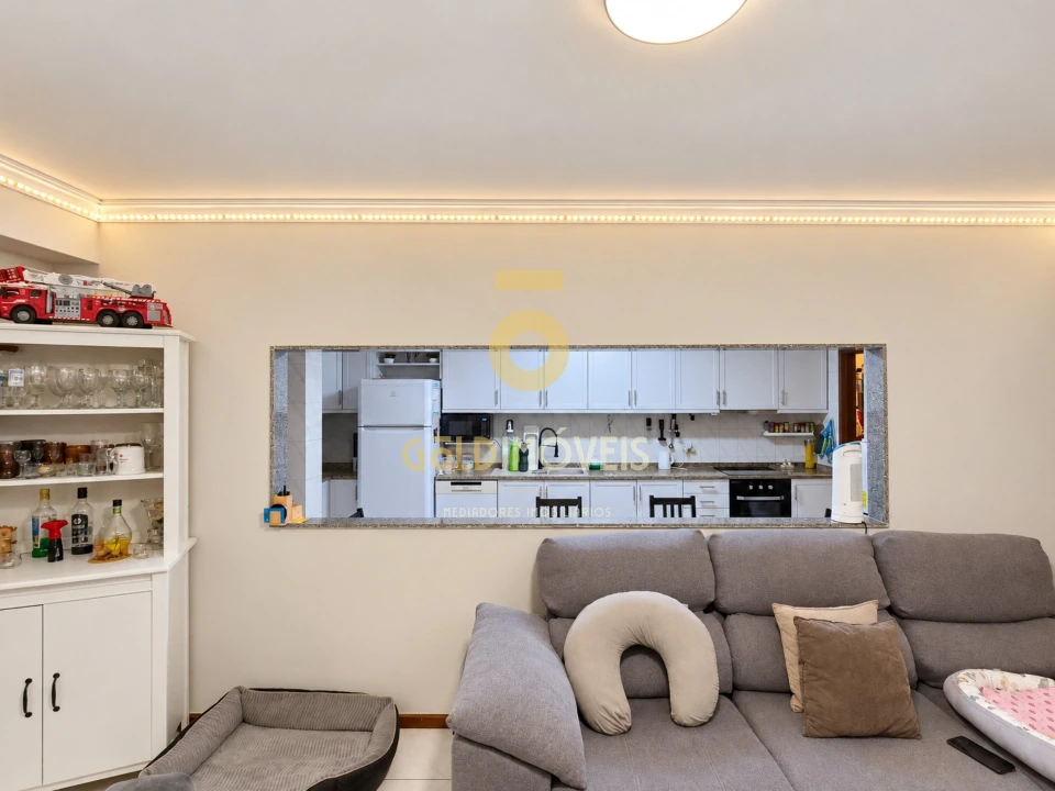 Apartamento T3 para Venda em Argoncilhe Foto 8