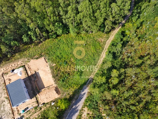 Terreno para Venda em São Miguel do Souto e Mosteirô Foto 4