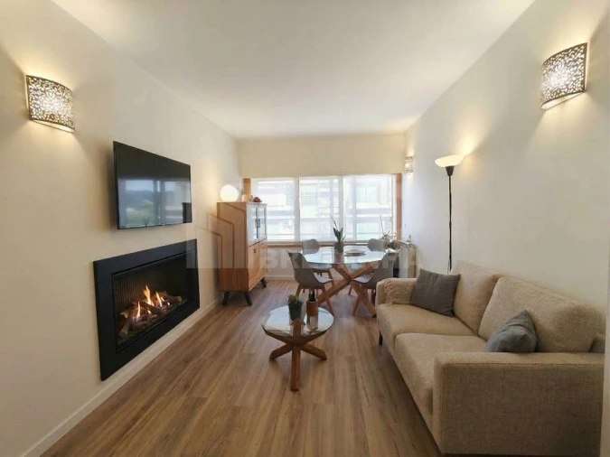 Apartamento T1 para Venda em Santa Clara e Castelo Viegas Foto 2
