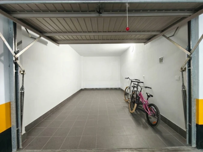 Apartamento T1 para Venda em Santa Clara e Castelo Viegas Foto 6