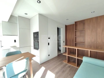 Apartamento T1 para Arrendamento em Covilhã e Canhoso
